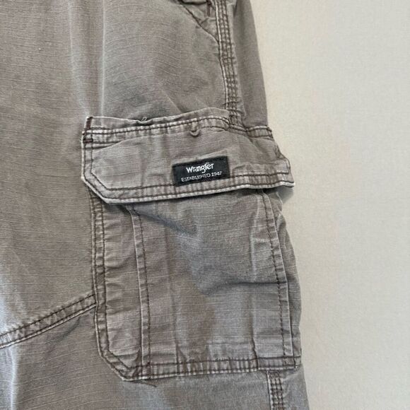 Wrangler Mens Cargo Pants Side Pockets Small Logo Size 38x32 Workwear - Picture 4 of 11